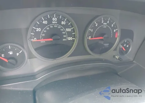 2008 Jeep Patriot Sport z USA, uszkodzony, nr VIN 1J8FF28W28D624280